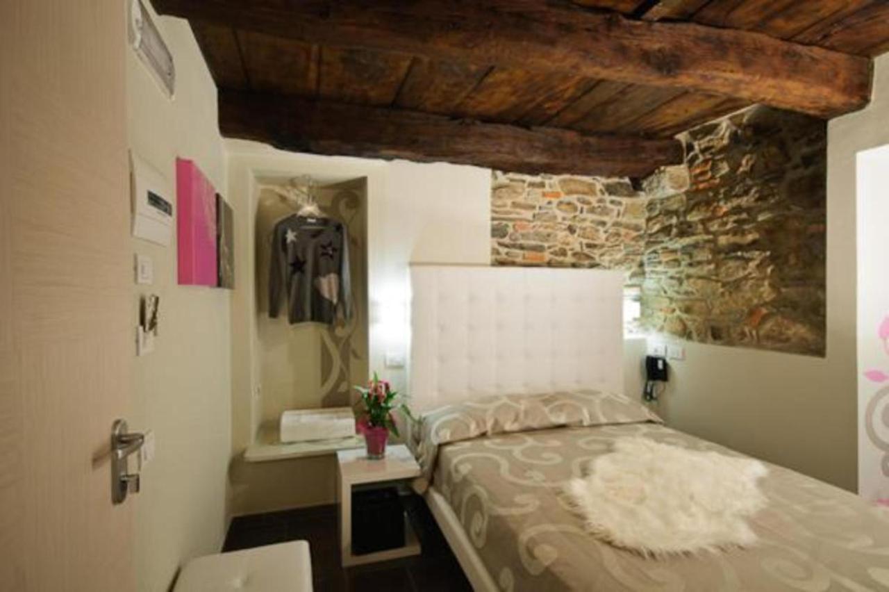 Locanda Di Orta ออร์ตาซันจูลิโอ ภายนอก รูปภาพ