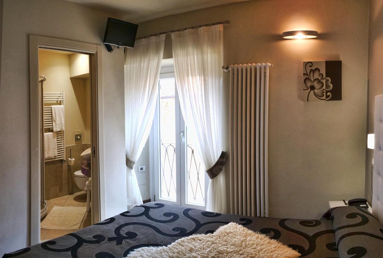 Locanda Di Orta ออร์ตาซันจูลิโอ ภายนอก รูปภาพ